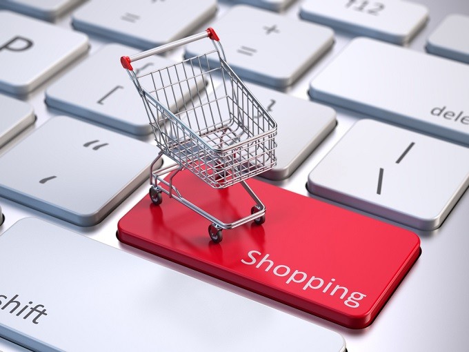 Brasil possui 450 mil sites dedicados ao e-commerce Brasil possui 450 mil sites dedicados ao e-commerce